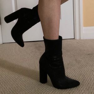 Heeled ankle boots